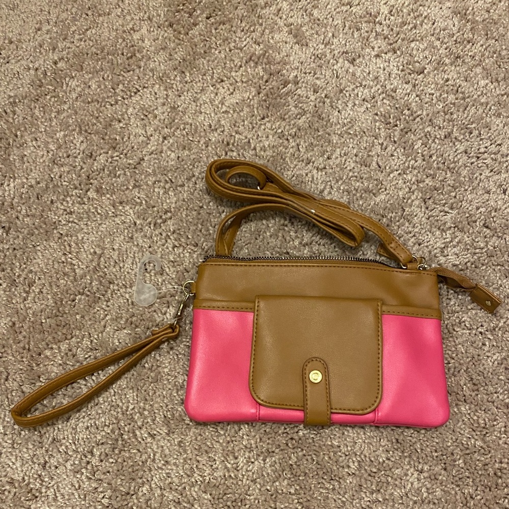 Travel clutch